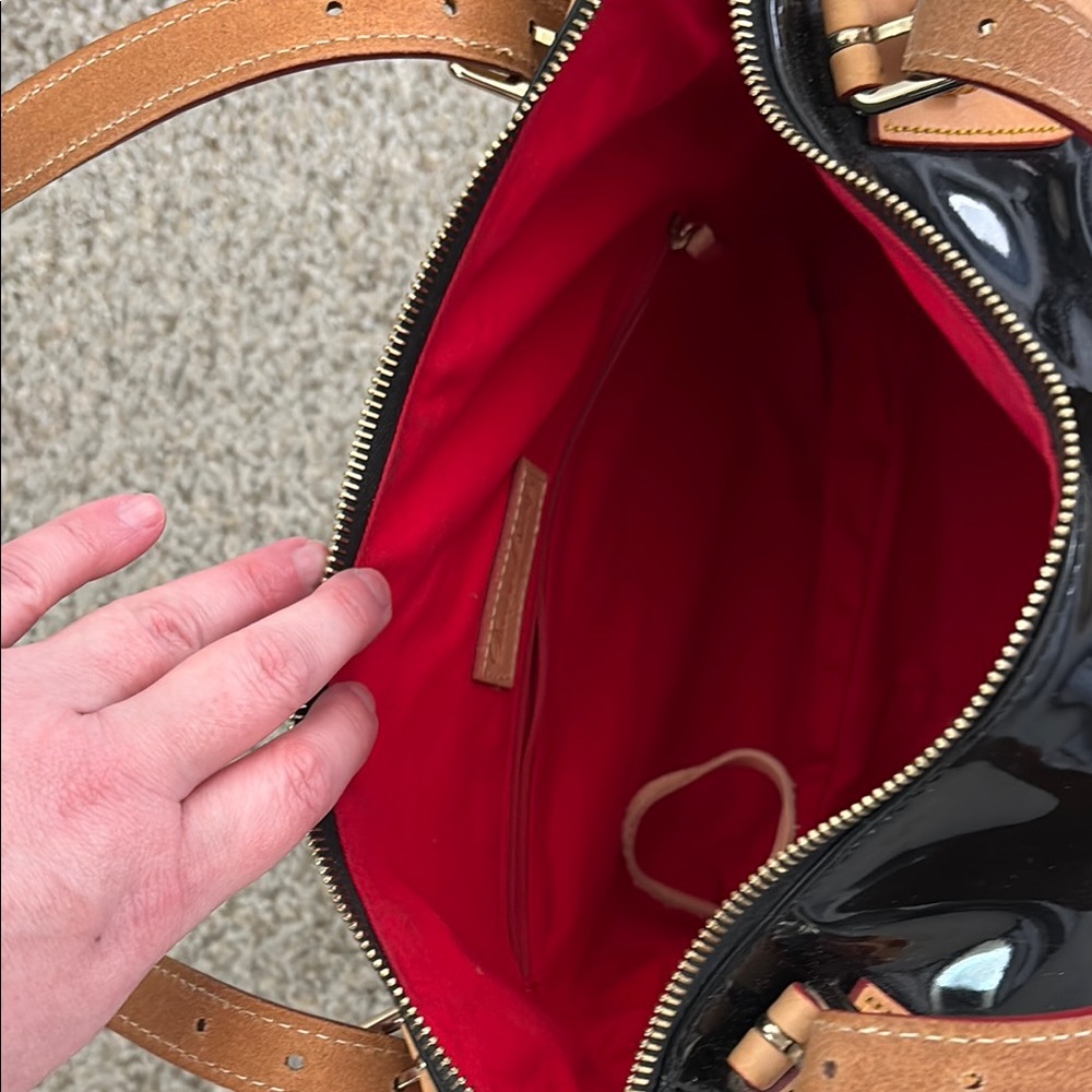 Dooney & Bourke Black Patent Leather Shoulder Bag - Picture 9 of 10